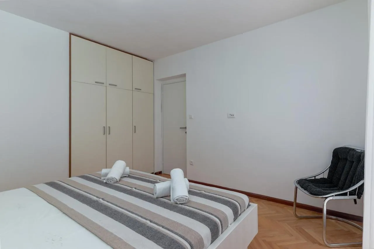Holiday House Eva & Ema Trogir Prázdninový dům